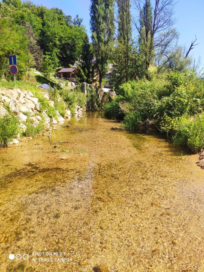 Smaragd River Near Rastoke & Plitvice Lakes Slunj Extérieur photo