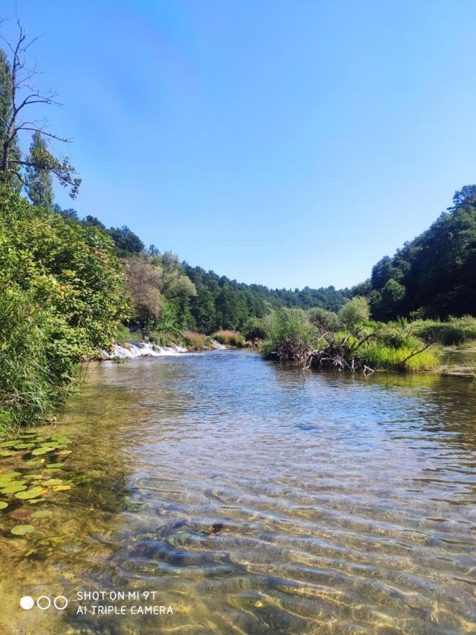Smaragd River Near Rastoke & Plitvice Lakes Slunj Extérieur photo