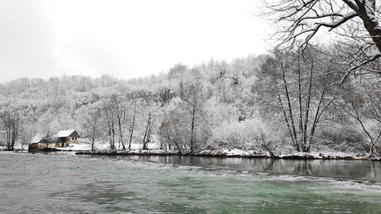Smaragd River Near Rastoke & Plitvice Lakes Slunj Extérieur photo