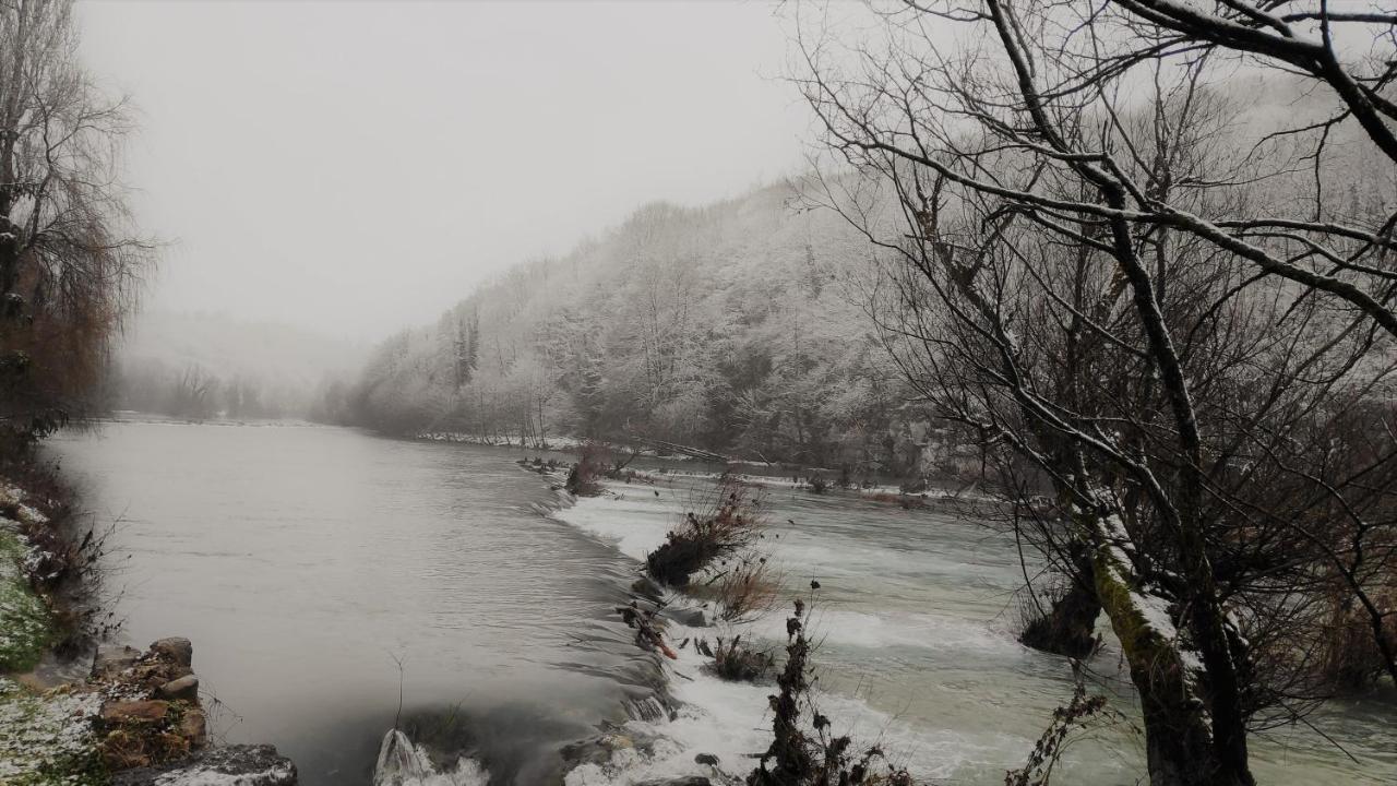 Smaragd River Near Rastoke & Plitvice Lakes Slunj Extérieur photo